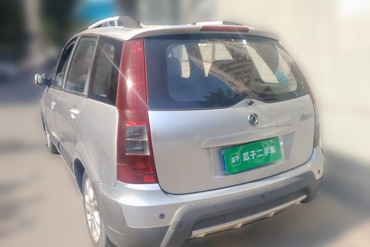 Used FORTHING Joyear 2011 LV 1.5L AMT Luxury Model Rear Left 45 Deg