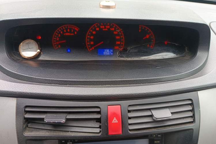 Used FORTHING Joyear 2011 1.5L Manual Luxury Edition Instrument Cluster