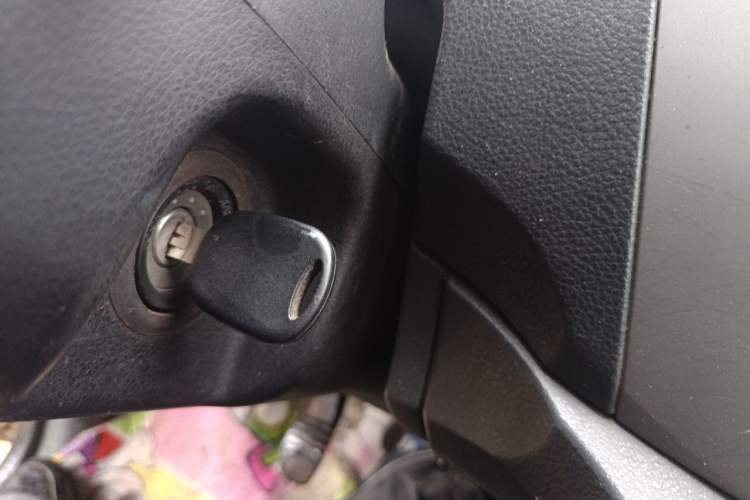 Used FORTHING Joyear 2011 1.5L Manual Luxury Edition Vehicle Key