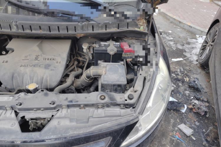 Used FORTHING Joyear 2012 XL 1.5L Manual Comfort Model Engine Bay Left