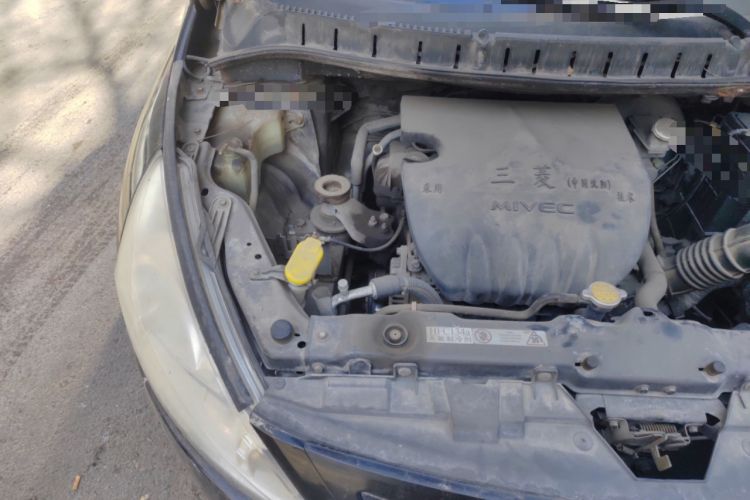 Used FORTHING Joyear 2012 XL 1.5L Manual Comfort Model Engine Bay Right