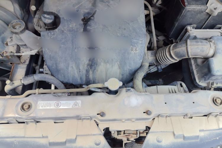 Used FORTHING Joyear 2012 LV 1.5L Manual Luxury Edition Engine Bay
