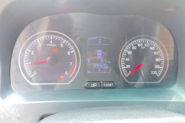 Used FORTHING Joyear 2012 LV 1.5L Manual Luxury Edition Instrument Cluster