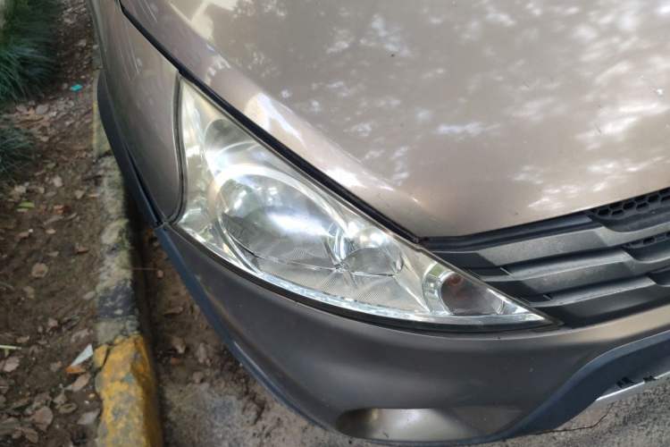 Used FORTHING Joyear 2012 XL 1.5L Manual Luxury Model Right Front Headlight