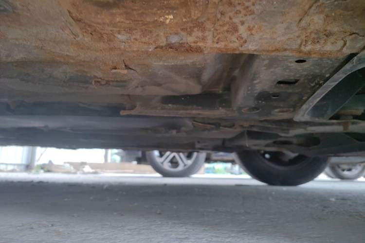 Used FORTHING Joyear 2012 XL 1.5L Manual Comfort Model Chassis Front Right