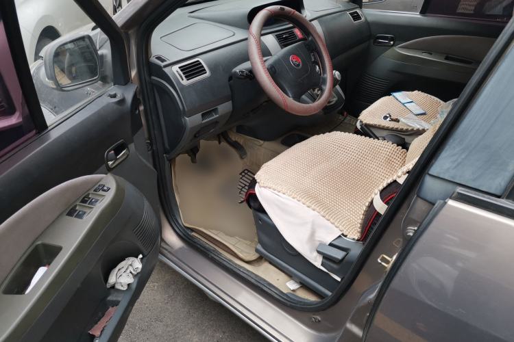 Used FORTHING Joyear 2012 LV 1.5L Manual Luxury Edition Driver Seat
