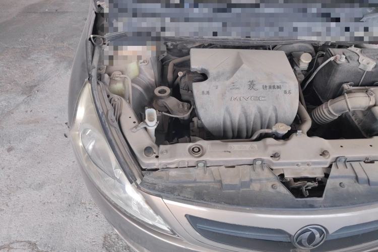 Used FORTHING Joyear 2012 XL 1.5L Manual Comfort Model Engine Bay Right