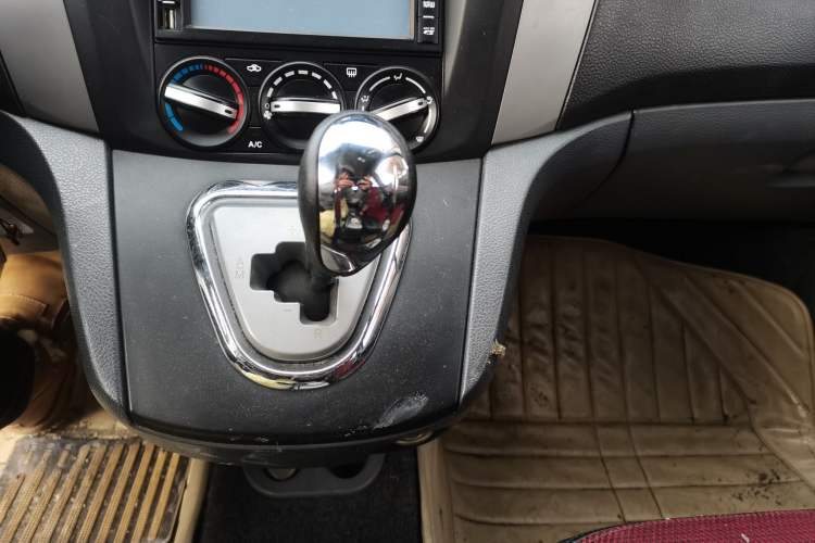 Used FORTHING Joyear 2012 LV 1.5L AMT Luxury Version Gear Lever