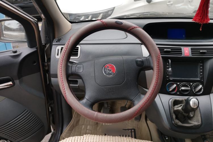Used FORTHING Joyear 2012 LV 1.5L Manual Luxury Edition Steering Wheel