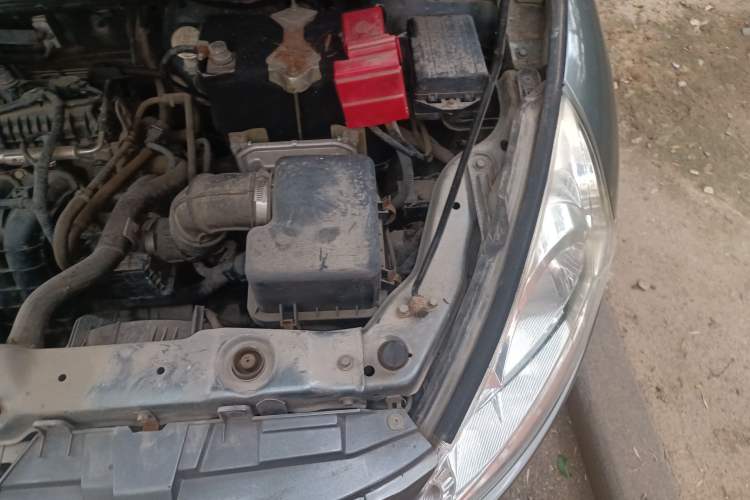 Used FORTHING Joyear 2012 XL 1.5L Manual Luxury Model Engine Bay Left