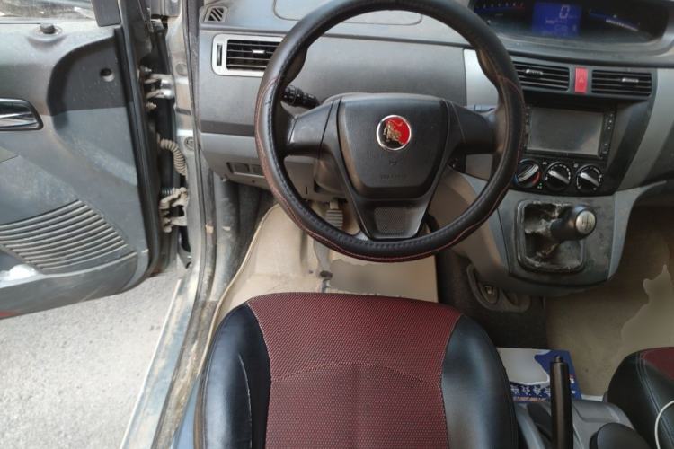 Used FORTHING Joyear 2012 LV 1.5L Manual Luxury Edition Steering Wheel