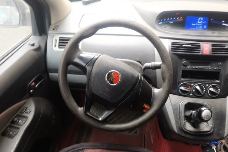 Used FORTHING Joyear 2012 LV 1.5L Manual Luxury Edition Steering Wheel