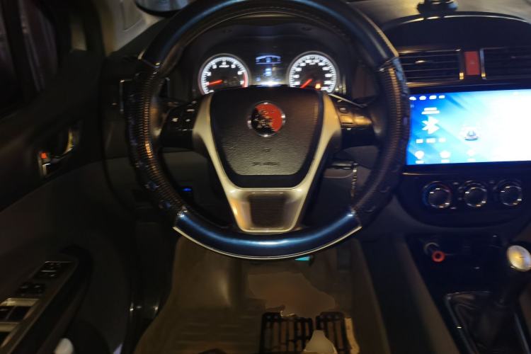 Used FORTHING Joyear 2012 LV 1.5L Manual Luxury Model Steering Wheel
