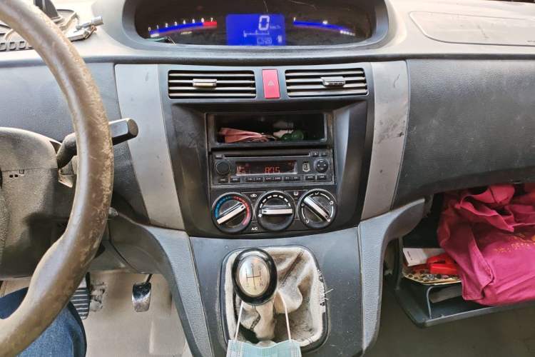 Used FORTHING Joyear 2012 LV 1.5L Manual Luxury Edition Audio And AC Panel