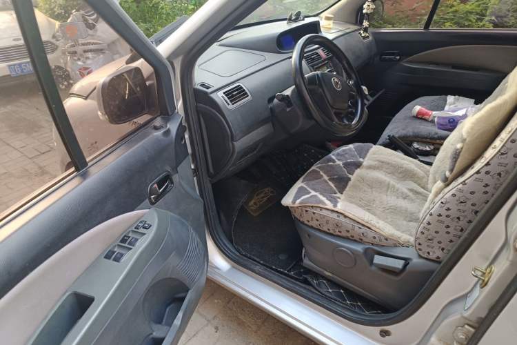 Used FORTHING Joyear 2012 XL 1.5L Manual Luxury Model Driver Seat