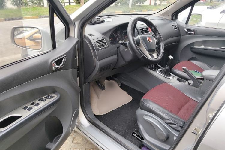 Used FORTHING Joyear 2012 XL 1.5L Manual Luxury Model Driver Seat