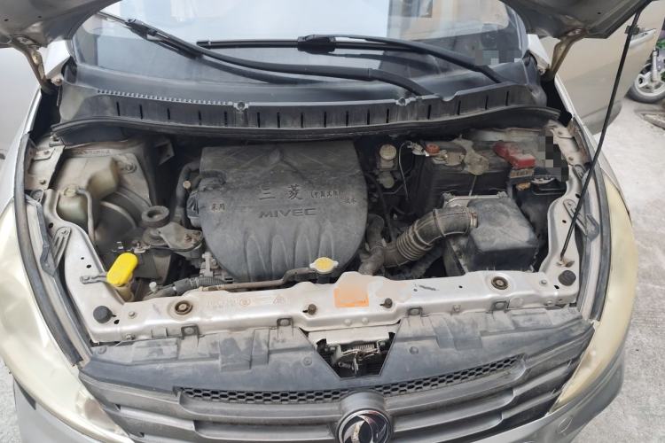 Used FORTHING Joyear 2012 LV 1.5L Manual Luxury Edition Engine Bay