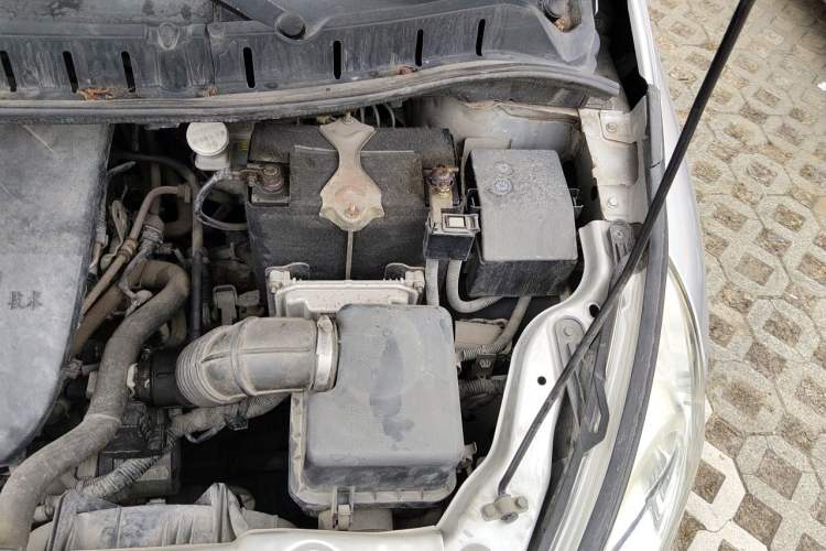 Used FORTHING Joyear 2012 XL 1.5L Manual Luxury Model Engine Bay Left
