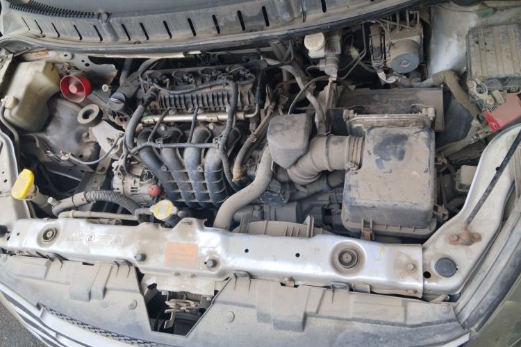 Used FORTHING Joyear 2012 LV 1.5L AMT Luxury Version Engine Bay