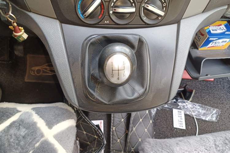 Used FORTHING Joyear 2012 XL 1.5L Manual Luxury Model Gear Lever