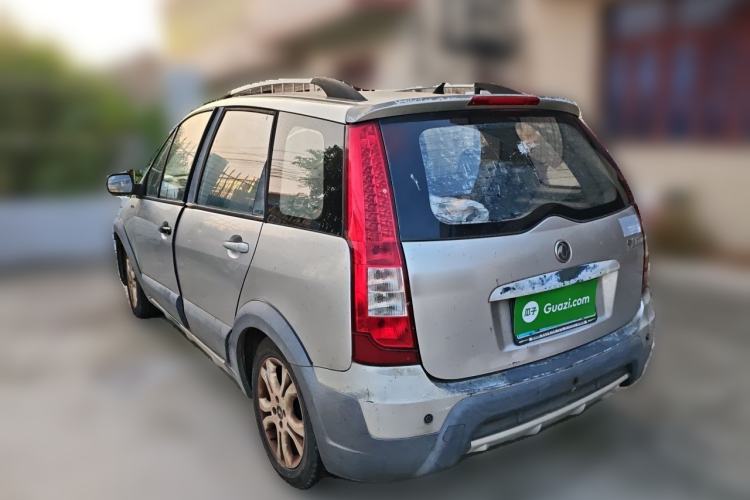 Used FORTHING Joyear 2012 LV 1.5L Manual Luxury Edition Rear Left 45 Deg