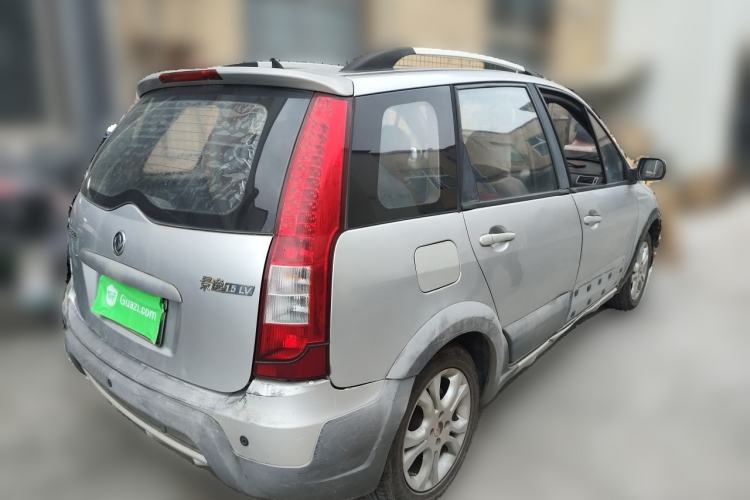 Used FORTHING Joyear 2012 LV 1.5L Manual Luxury Edition Rear Right 45 Deg