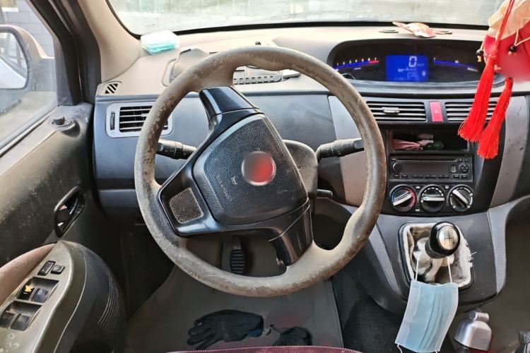 Used FORTHING Joyear 2012 LV 1.5L Manual Luxury Edition Steering Wheel