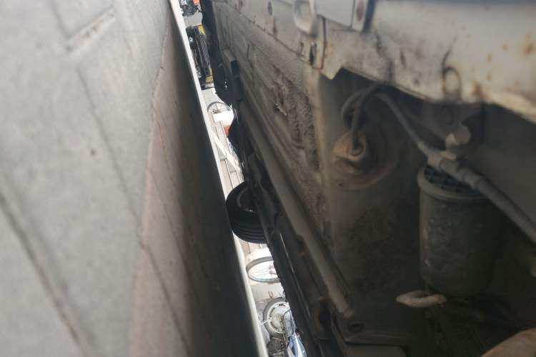 Used FORTHING Joyear 2012 LV 1.5L AMT Luxury Version Chassis Rear Left