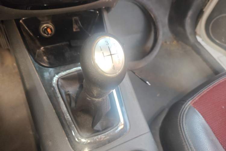 Used FORTHING Joyear 2012 XL 1.5L Manual Luxury Model Gear Lever