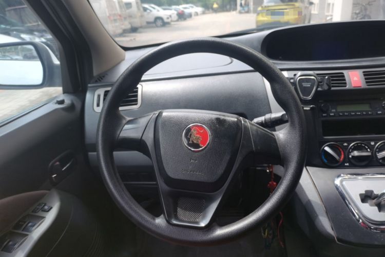 Used FORTHING Joyear 2012 LV 1.5L AMT Luxury Version Steering Wheel