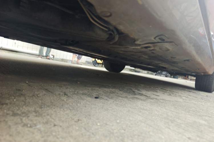 Used FORTHING Joyear 2012 XL 1.5L Manual Comfort Model Chassis Rear Right