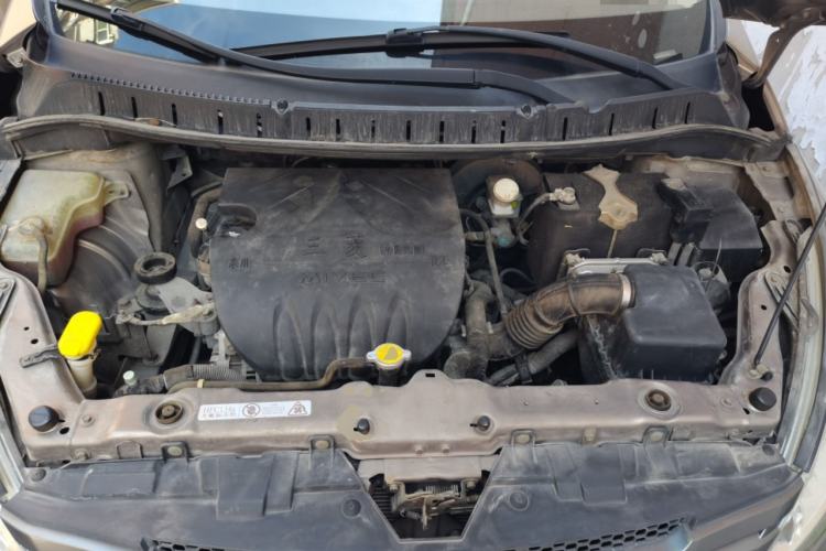 Used FORTHING Joyear 2012 LV 1.5L Manual Luxury Edition Engine Bay
