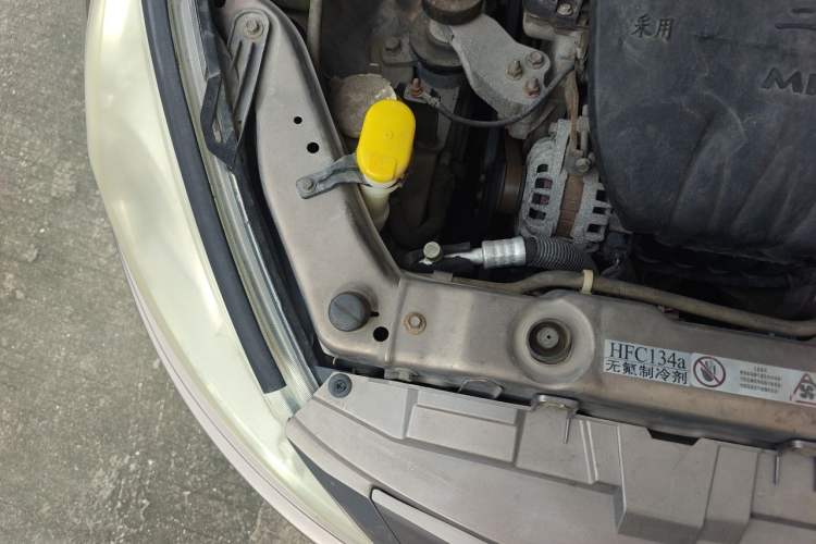 Used FORTHING Joyear 2012 XL 1.5L Manual Comfort Model Engine Bay Right