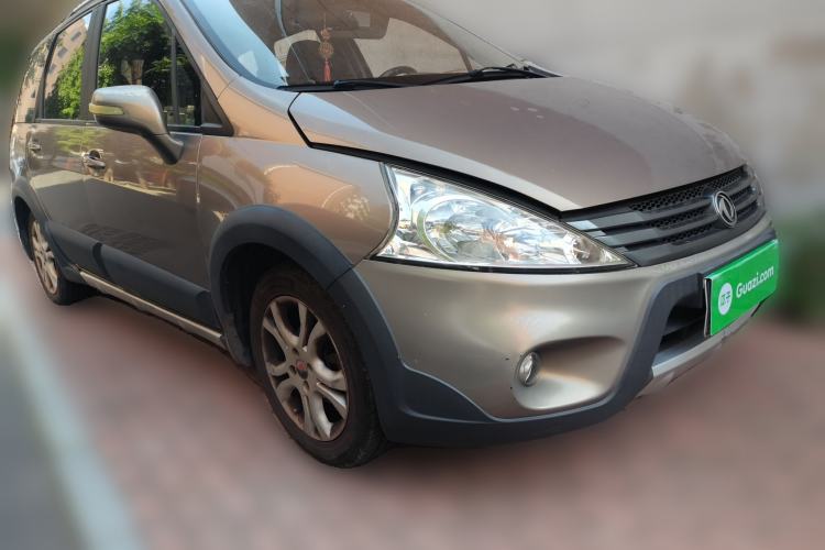 Used FORTHING Joyear 2012 LV 1.5L Manual Luxury Edition Front Right 45 Deg