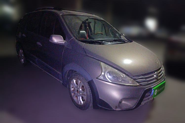Used FORTHING Joyear 2012 LV 1.5L Manual Luxury Edition Front Right 45 Deg