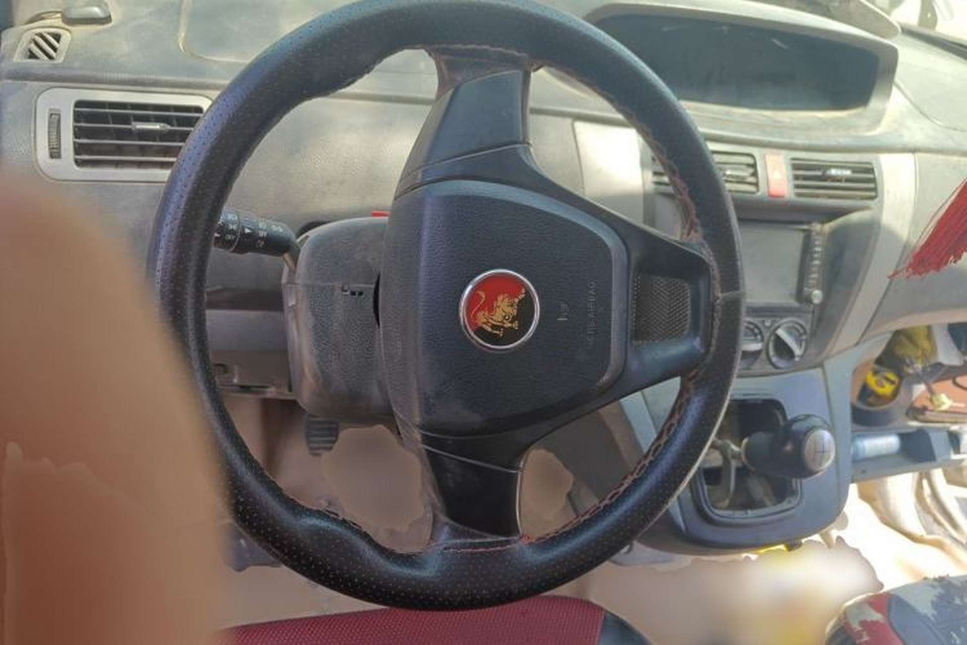 Used FORTHING Joyear 2012 LV 1.5L Manual Luxury Edition Steering Wheel
