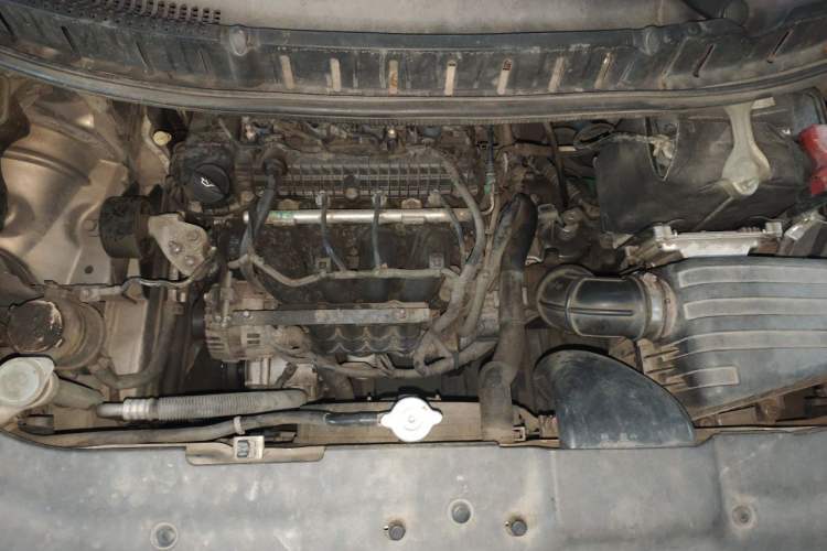 Used FORTHING Joyear 2014 XL 1.5L Manual Luxury Model China V Standard Engine Bay