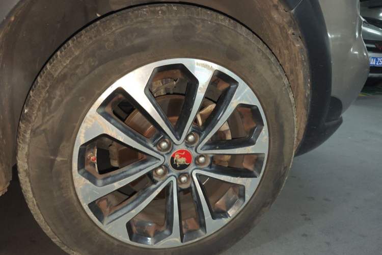 Used FORTHING Joyear 2014 XL 1.5L Manual Luxury Model China V Standard Right Front Wheel Hub