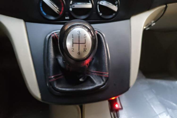 Used FORTHING Joyear 2014 XL 1.5L Manual Comfort Model China IV Standard Gear Lever