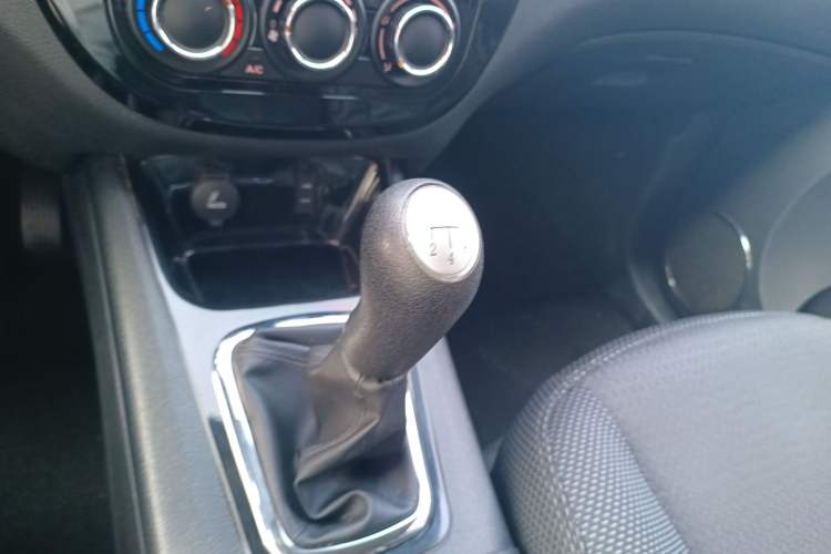 Used FORTHING Joyear 2014 XL Facelift 1.5L Manual Comfort Model Gear Lever