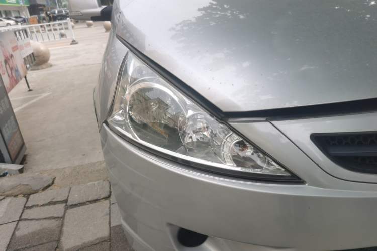 Used FORTHING Joyear 2014 XL Facelift 1.5L Manual Comfort Model Right Front Headlight