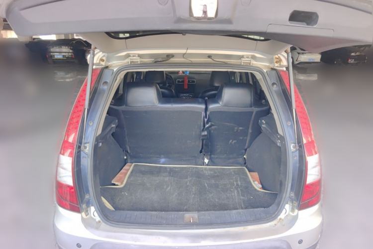 Used FORTHING Joyear 2014 LV Facelift 1.5L Manual Luxury Model Trunk