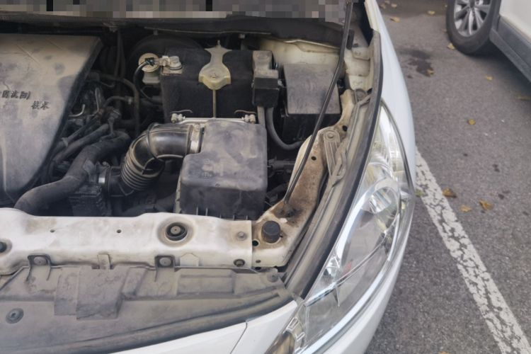 Used FORTHING Joyear 2014 XL Facelift 1.5L Manual Comfort Model Engine Bay Left