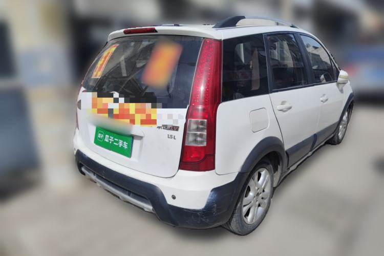 Used FORTHING Joyear 2014 LV Facelift 1.5L AMT Luxury Model Rear Right 45 Deg