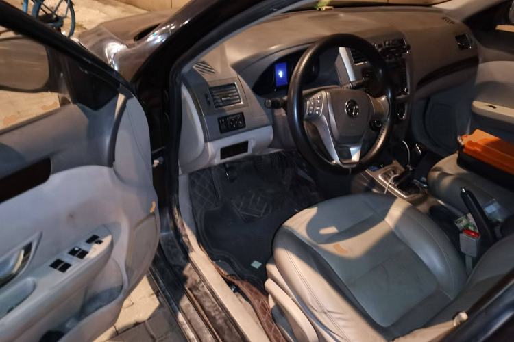 Used FORTHING Joyear S50 2014 1.5L Manual Luxury Model Driver Seat