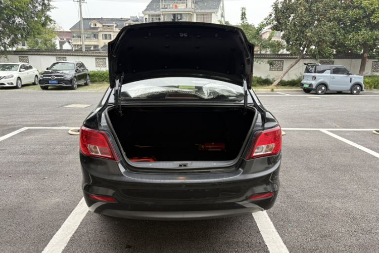 Used FORTHING Joyear S50 2014 1.5L Manual Luxury Model Trunk