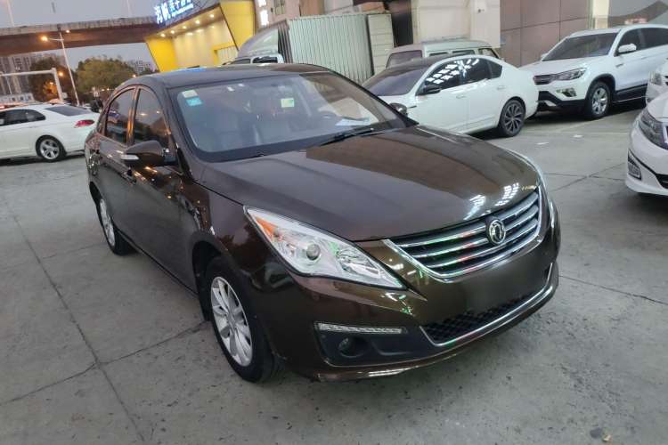 Used FORTHING Joyear S50 2014 1.5L Manual Luxury Model Front Right 45 Deg