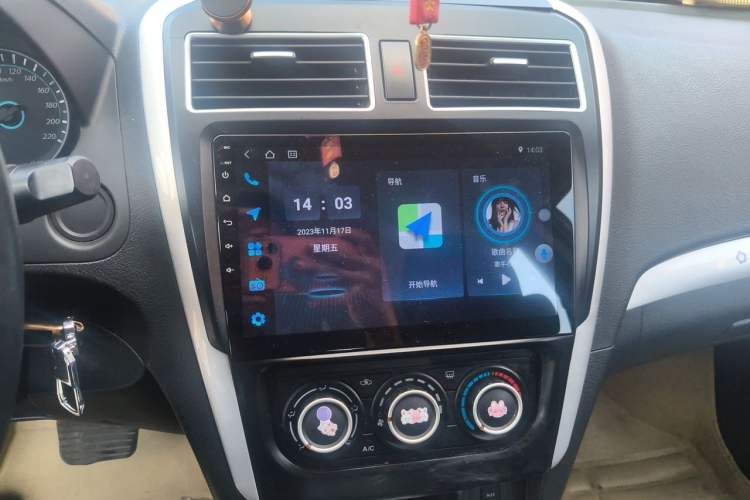 Used FORTHING Joyear S50 2014 1.6L CVT Luxury Model Audio And AC Panel