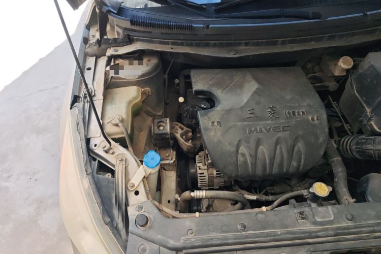 Used FORTHING Joyear S50 2014 1.5L Manual Luxury Edition Engine Bay Right