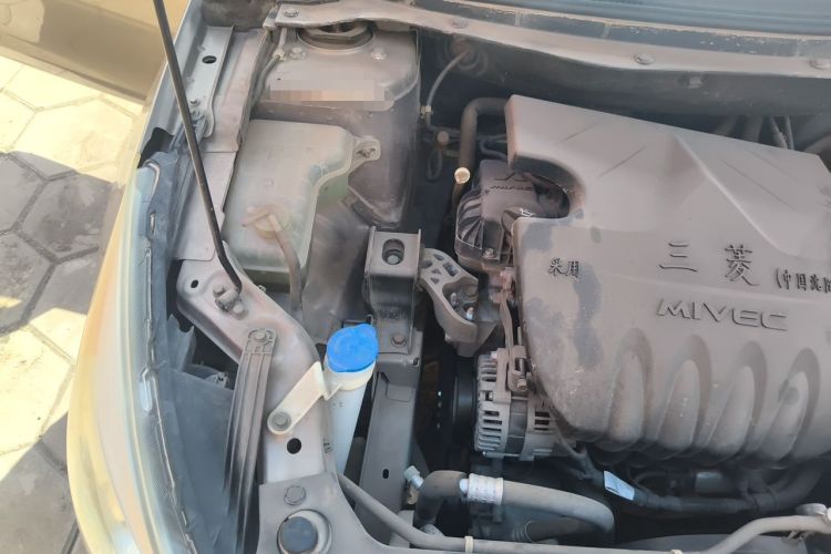 Used FORTHING Joyear S50 2014 1.6L CVT Luxury Model Engine Bay Right